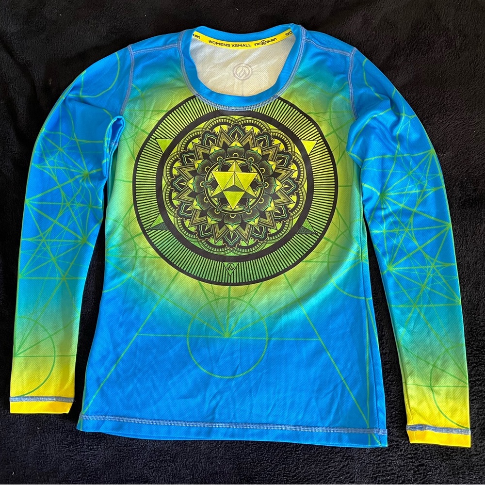 Anahata long sleeve tech shirt